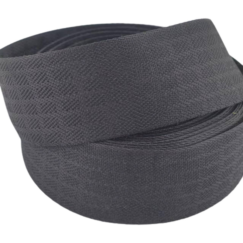 Duurzaam 100% koolstofvezel bruiloft webbing hoge sterkte maat maat 15 * 15 * 3,5cm