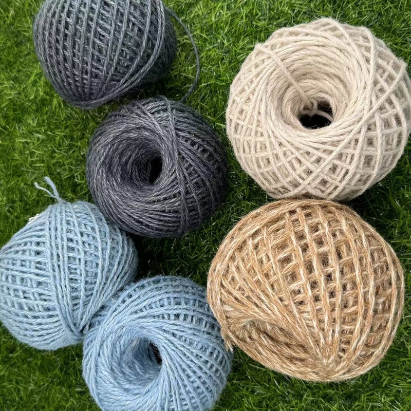 Zuivere natuurlijke kleur Jute touw maatwerk milieuvriendelijke bescherming en cadeaudekoratie