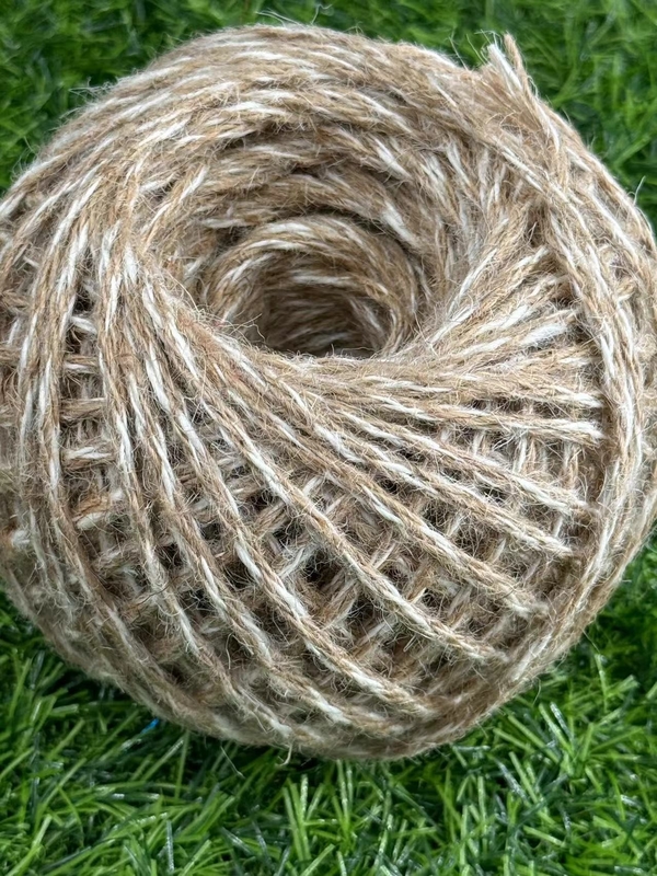 Zuivere natuurlijke kleur Jute touw maatwerk milieuvriendelijke bescherming en cadeaudekoratie